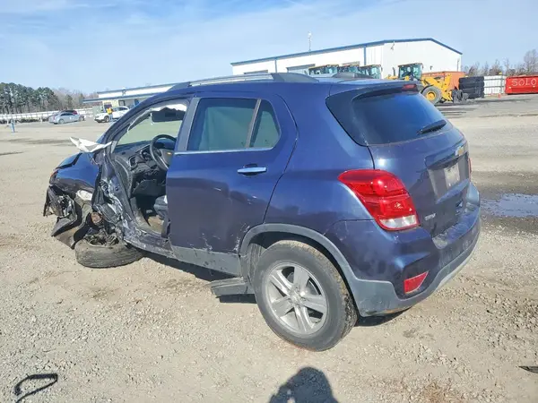 3GNCJLSBXKL148230 2019 CHEVROLET TRAX - Image 2