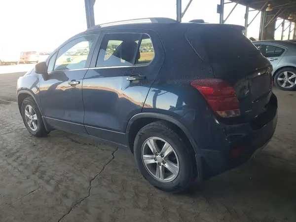 3GNCJLSBXKL148972 2019 CHEVROLET TRAX - Image 2