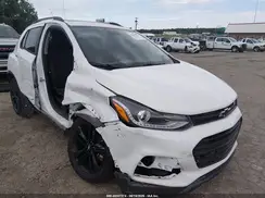 3GNCJLSBXKL161575 2019 CHEVROLET TRAX
