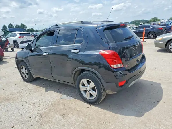 3GNCJLSBXKL249171 2019 CHEVROLET TRAX - Image 2
