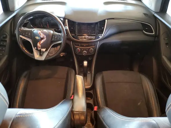 3GNCJLSBXKL258498 2019 CHEVROLET TRAX - Image 8