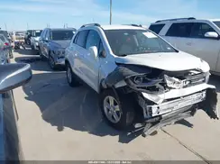 3GNCJLSBXKL263121 2019 CHEVROLET TRAX