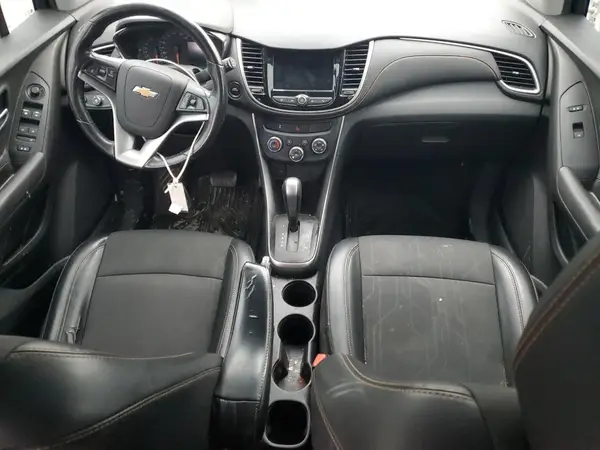 3GNCJLSBXKL265676 2019 CHEVROLET TRAX - Image 8