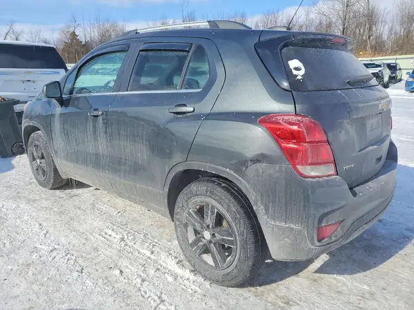3GNCJLSBXKL288794 2019 CHEVROLET TRAX - Image 2