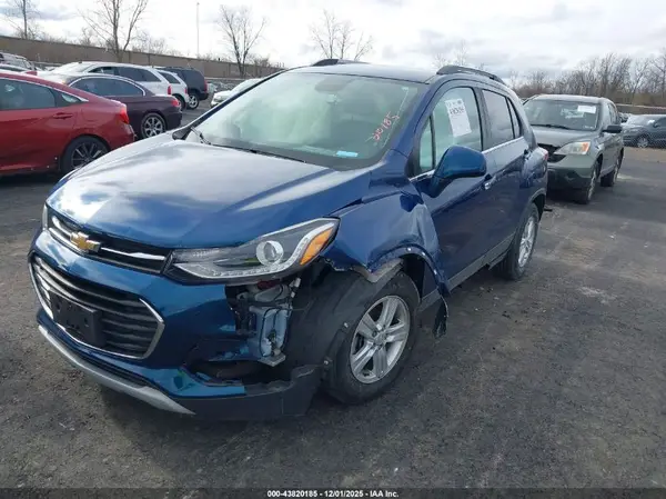 3GNCJLSBXKL360173 2019 CHEVROLET TRAX - Image 2