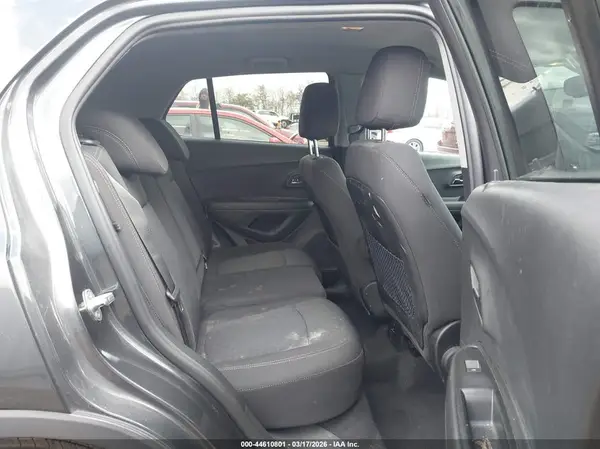 3GNCJLSBXKL360626 2019 CHEVROLET TRAX - Image 8