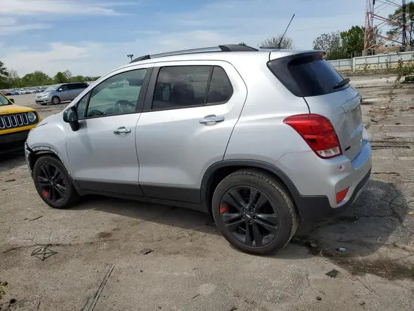 3GNCJLSBXKL381637 2019 CHEVROLET TRAX - Image 2