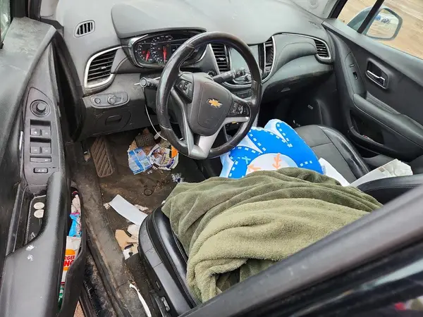 3GNCJLSBXKL383310 2019 CHEVROLET TRAX - Image 8