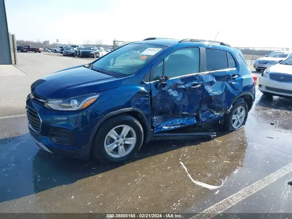 3GNCJLSBXKL398308 2019 CHEVROLET TRAX - Image 2