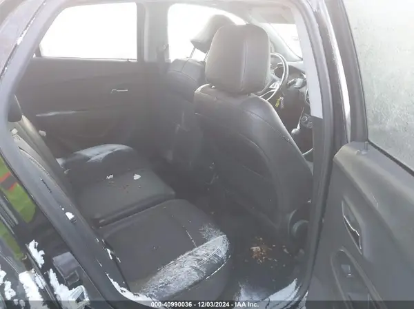 3GNCJLSBXKL402504 2019 CHEVROLET TRAX - Image 8
