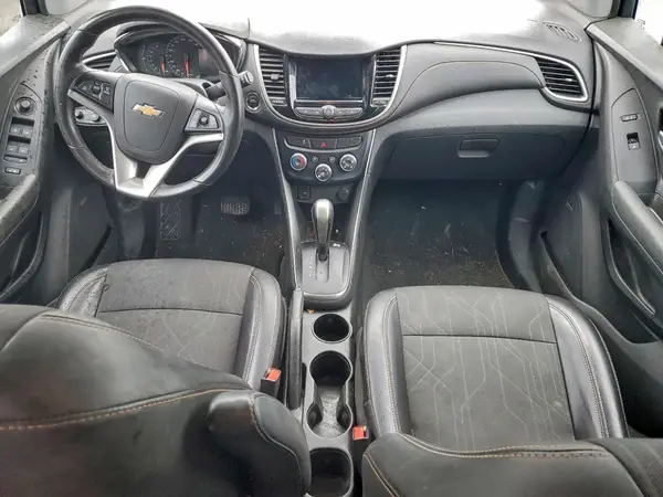 3GNCJLSBXKL402518 2019 CHEVROLET TRAX - Image 8