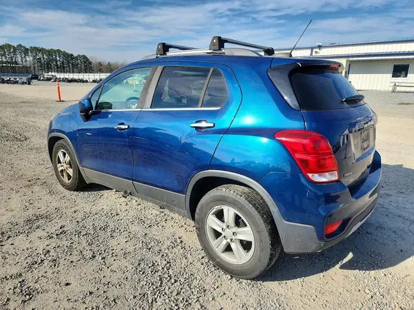 3GNCJLSBXLL107503 2020 CHEVROLET TRAX - Image 2