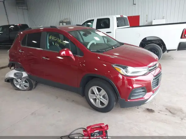 3GNCJLSBXLL138461 2020 CHEVROLET TRAX - Image 1