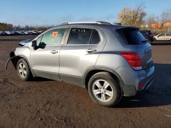 3GNCJLSBXLL158130 2020 CHEVROLET TRAX - Image 2