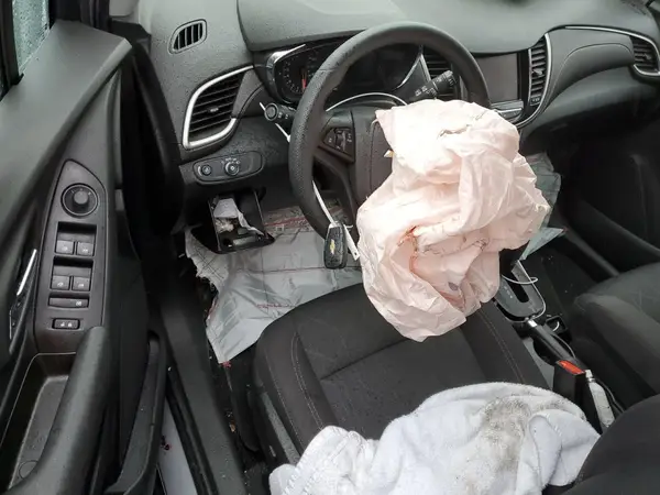 3GNCJLSBXLL158130 2020 CHEVROLET TRAX - Image 8
