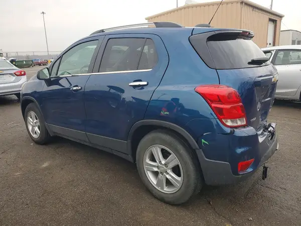 3GNCJLSBXLL172075 2020 CHEVROLET TRAX - Image 2