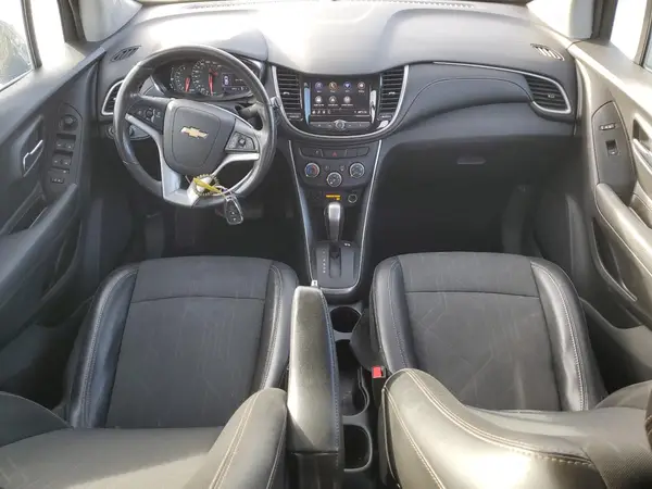 3GNCJLSBXLL172383 2020 CHEVROLET TRAX - Image 8