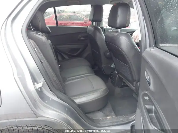 3GNCJLSBXLL175977 2020 CHEVROLET TRAX - Image 8
