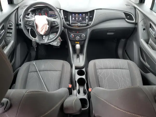 3GNCJLSBXLL184503 2020 CHEVROLET TRAX - Image 8