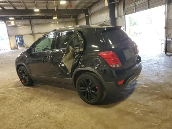 3GNCJLSBXLL220450 2020 CHEVROLET TRAX - Image 2