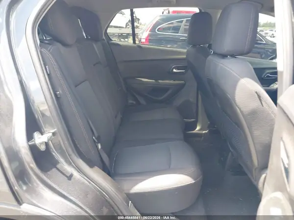 3GNCJLSBXLL226457 2020 CHEVROLET TRAX - Image 8