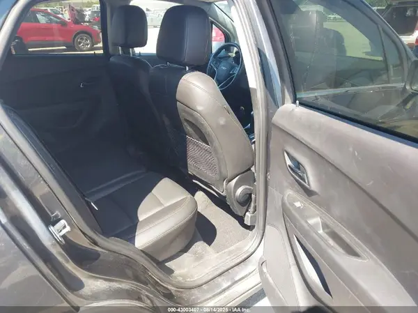 3GNCJMSB0JL290008 2018 CHEVROLET TRAX - Image 8