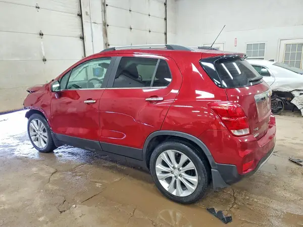 3GNCJMSB0KL155791 2019 CHEVROLET TRAX - Image 2