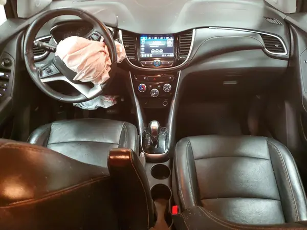 3GNCJMSB0KL155791 2019 CHEVROLET TRAX - Image 8