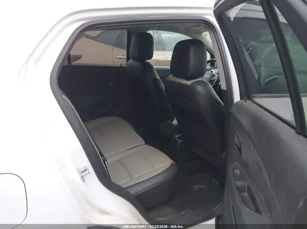 3GNCJMSB1GL126842 2016 CHEVROLET TRAX - Image 8