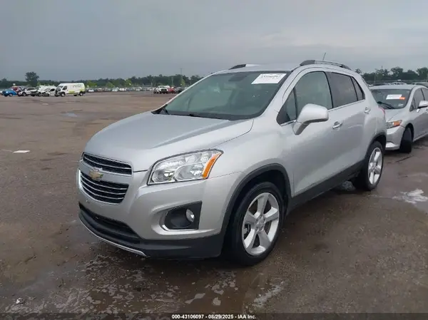 3GNCJMSB1GL163924 2016 CHEVROLET TRAX - Image 2
