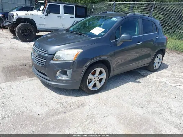 3GNCJMSB1GL179671 2016 CHEVROLET TRAX - Image 2