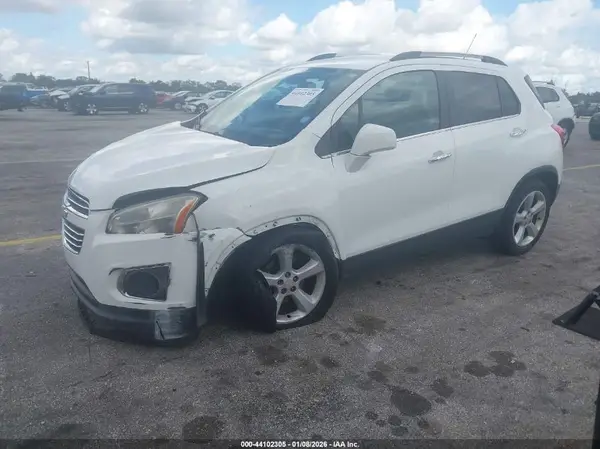 3GNCJMSB1GL189603 2016 CHEVROLET TRAX - Image 2