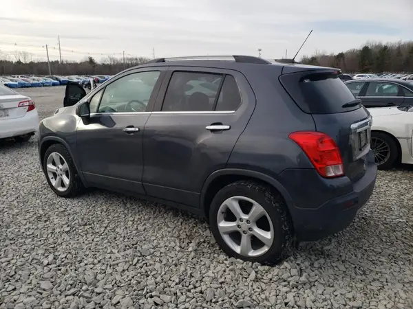 3GNCJMSB1GL257401 2016 CHEVROLET TRAX - Image 2