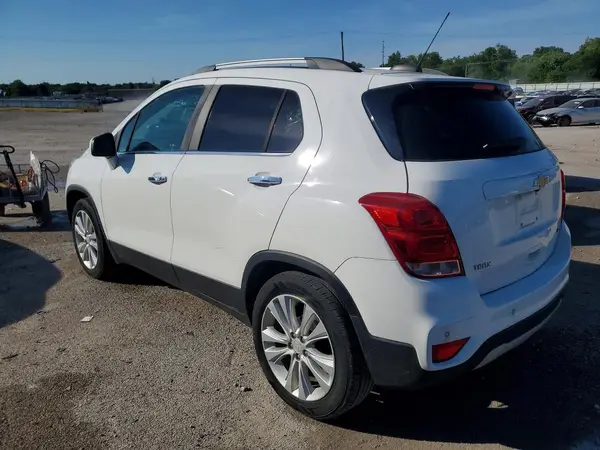 3GNCJMSB1HL269615 2017 CHEVROLET TRAX - Image 2