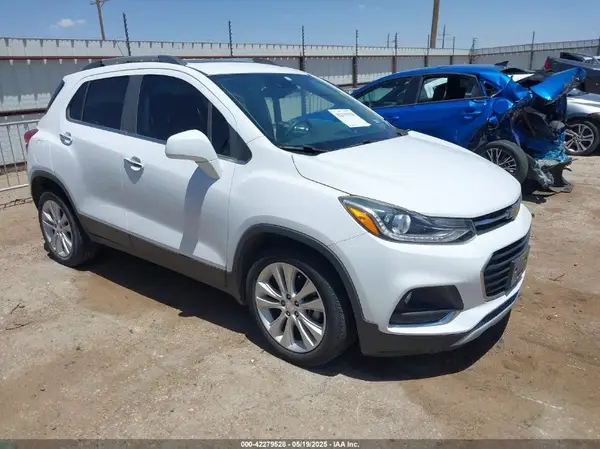 3GNCJMSB1JL168886 2018 CHEVROLET TRAX - Image 1