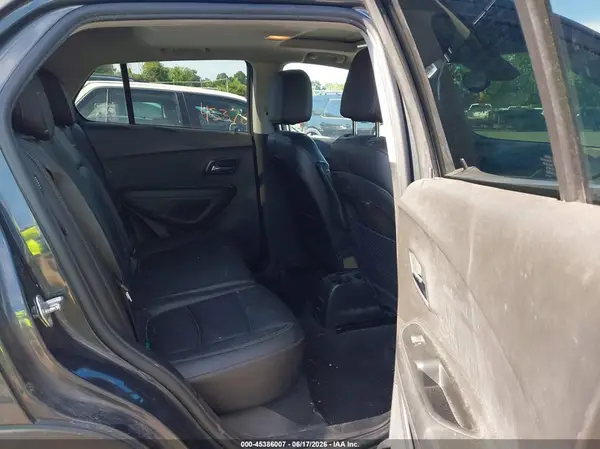 3GNCJMSB2HL141464 2017 CHEVROLET TRAX - Image 8
