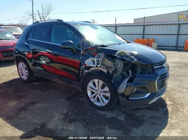 3GNCJMSB2HL283460 2017 CHEVROLET TRAX - Image 1