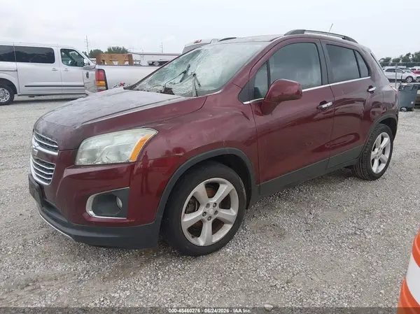 3GNCJMSB3GL164685 2016 CHEVROLET TRAX - Image 2