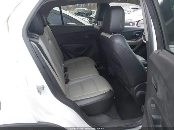 3GNCJMSB3GL254810 2016 CHEVROLET TRAX - Image 8