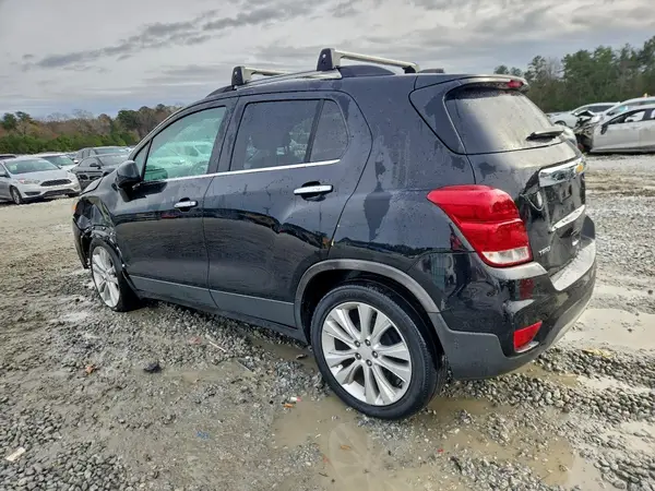 3GNCJMSB3HL158810 2017 CHEVROLET TRAX - Image 2