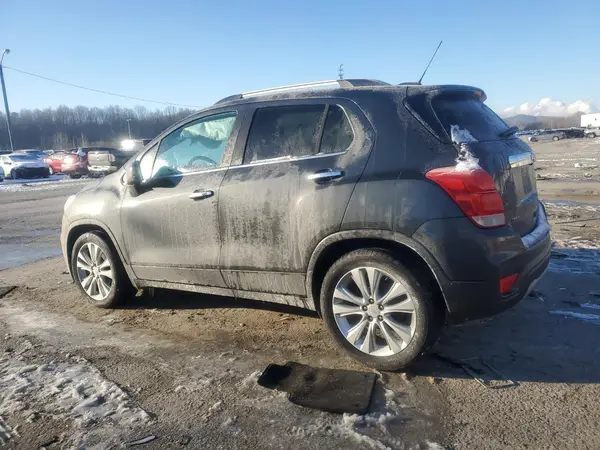 3GNCJMSB3HL278655 2017 CHEVROLET TRAX - Image 2