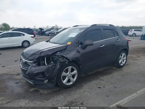 3GNCJMSB4GL115785 2016 CHEVROLET TRAX - Image 2