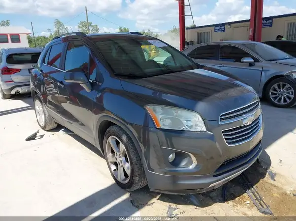 3GNCJMSB4GL171645 2016 CHEVROLET TRAX - Image 1