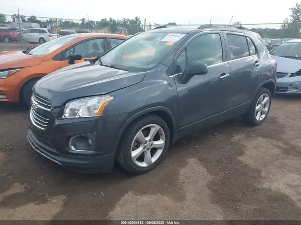 3GNCJMSB4GL180054 2016 CHEVROLET TRAX - Image 2