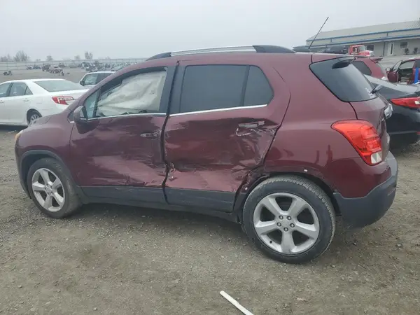 3GNCJMSB4GL241533 2016 CHEVROLET TRAX - Image 2