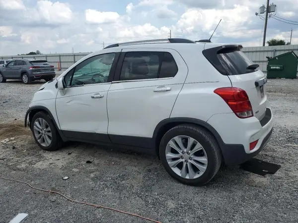 3GNCJMSB4HL198426 2017 CHEVROLET TRAX - Image 2