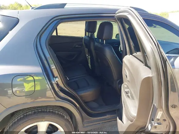 3GNCJMSB5GL188129 2016 CHEVROLET TRAX - Image 8