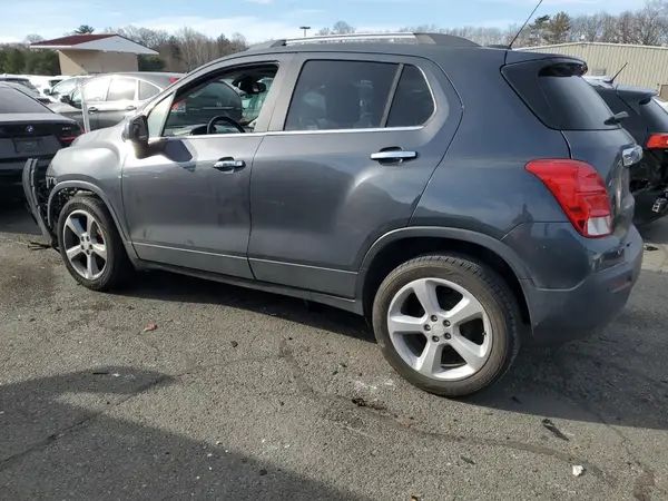 3GNCJMSB5GL203826 2016 CHEVROLET TRAX - Image 2