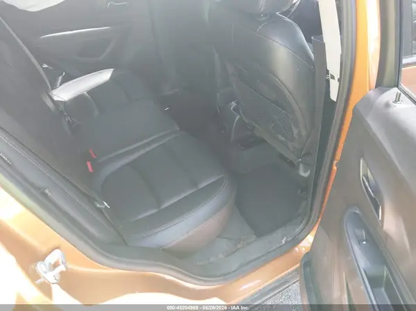 3GNCJMSB5HL185605 2017 CHEVROLET TRAX - Image 8