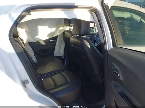 3GNCJMSB5JL330325 2018 CHEVROLET TRAX - Image 8
